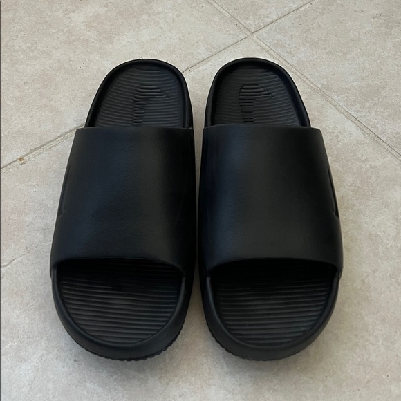 Nike Calm Slides Size 9 - Picture 2 of 6